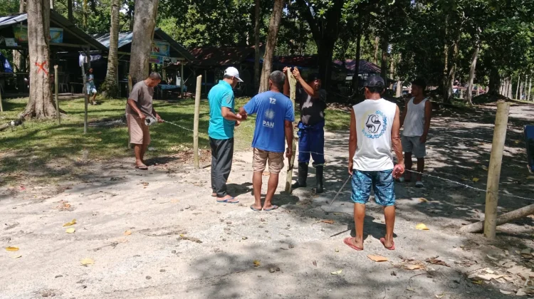 Empat Ahli Waris Palang Objek Wisata Pantai Liang