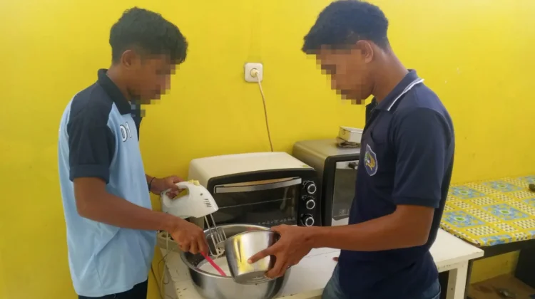 Lapas Piru Inovasi Produksi Kue Lumpur