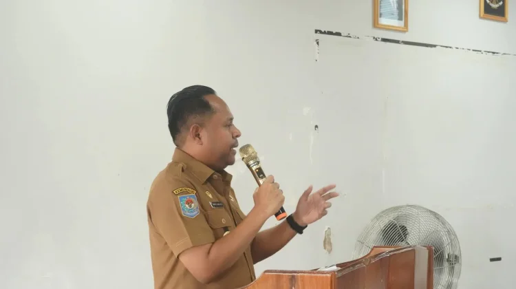Mario Lawalatta Hadiri Uji Publik Pelayanan Klasis Masohi