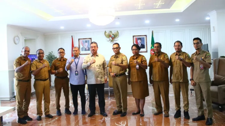 Hendrik Ingatkan Kominfo Bekerja Inovatif dan Kreatif 'Par Maluku Pung Bae'