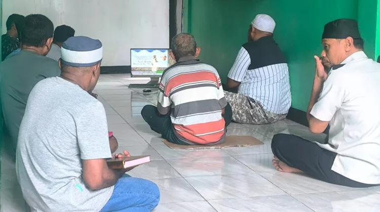 Tingkatkan Kerohanian Selama  Ramadan, Warga Binaan Lapas Wahai Ikuti Ceramah