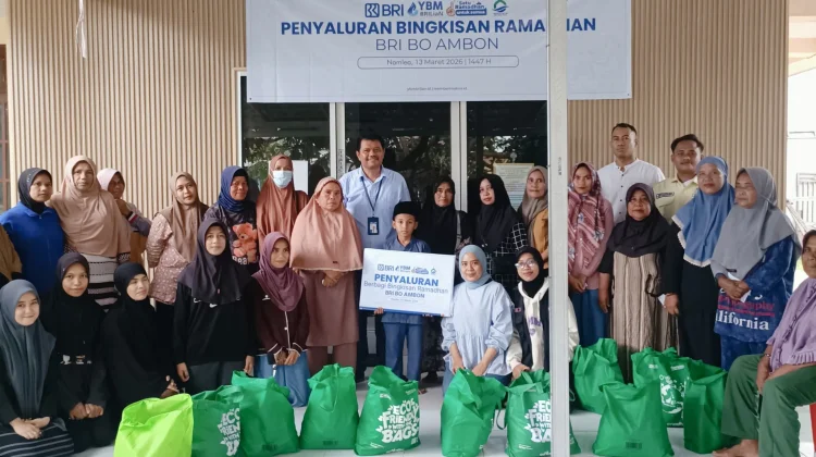 BRI Ambon Salurkan Bantuan bagi Kaum Dhuafa dan Anak Yatim di Buru
