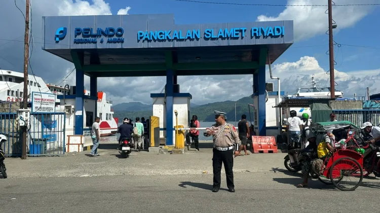 Arus Mudik di Pelabuhan Slamet Riyadi Terpantau Lancar