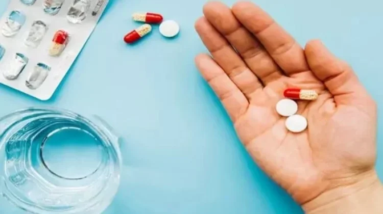 Jam Ideal Minum Obat, Bukan Pagi, Siang, dan Malam