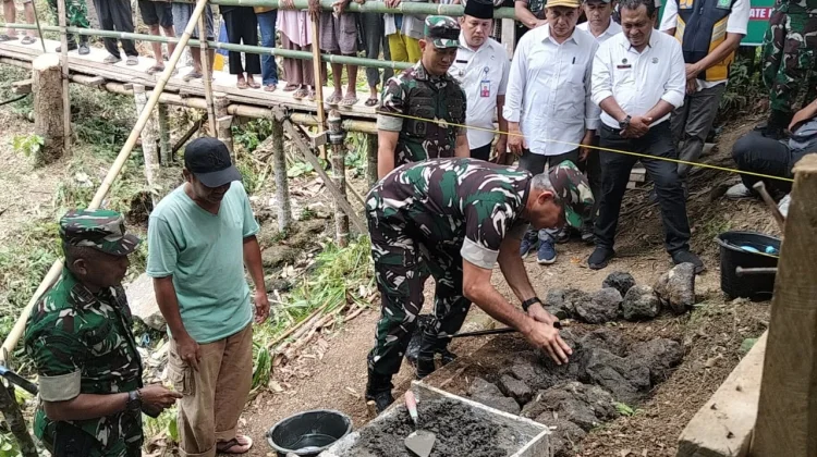 TNI AD Bangun 21 Jembatan Garuda, Buka Keterisolasian Desa di Maluku-Malut