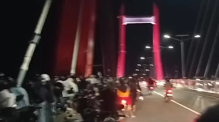Tragedi Jembatan Merah Putih, Satu Nyawa Melayang Tengah Malam