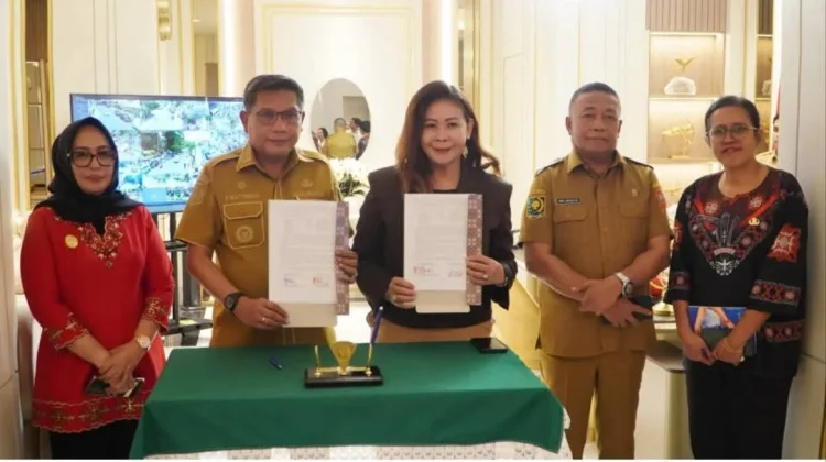 Pemkot Ambon dan PT MMG Teken Penyerahan Mall Pelayanan Publik