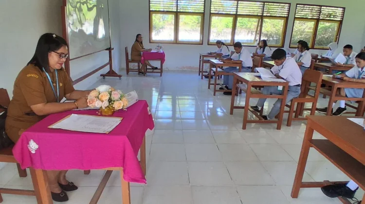 Sebanyak 29.804 Siswa SMA, SMK, dan SLB di Maluku Ikut Ujian Sekolah