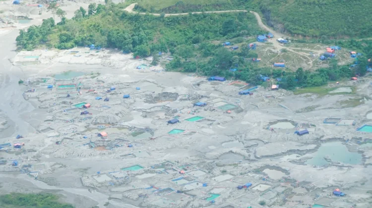 Gunung Botak Disorot dari Udara, Aparat Siapkan Operasi Penertiban Terpadu
