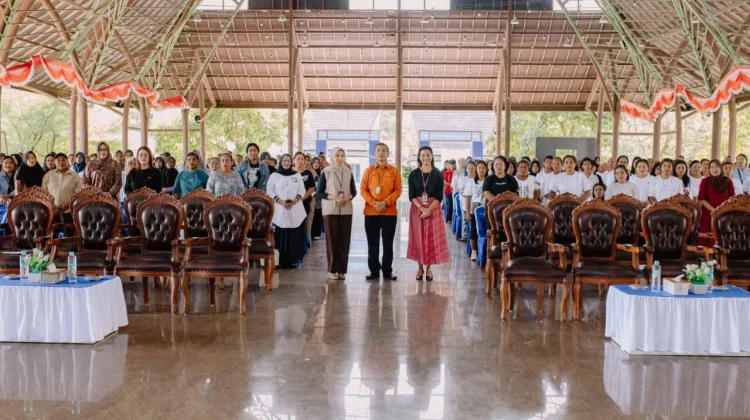 PNM Berdayakan Ekonomi Perempuan di Malteng Melalui PKU Akbar