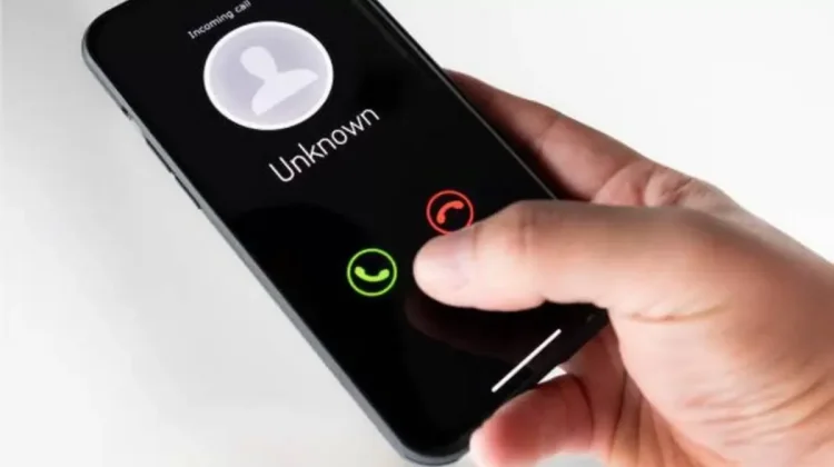Fenomena Penipuan dengan Modus “Call Hening”