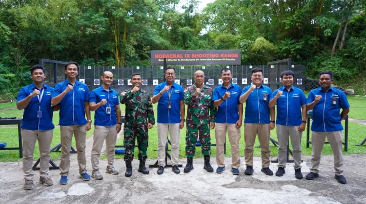 Kodaeral IX & PT Pelni Ambon Bersinergi Jaga Kedaulatan dan Arus Logistik Maluku