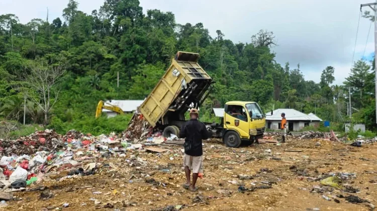 Tinjau TPA, Wabup Malteng Instruksikan Pengelolaan Sampah Lebih Sistematis