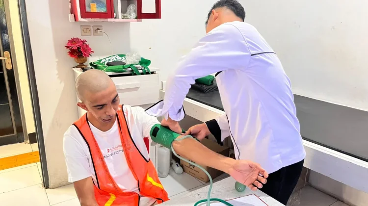 Wujudkan Warga Binaan Bersih Narkoba, Lapas Wahai Deteksi Dini melalui Tes Urine