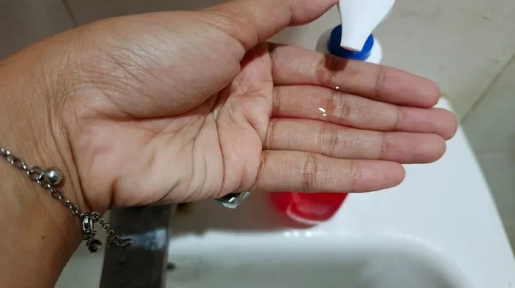 Pola Hidup Sehat, Cuci Tangan dengan Sabun Cair