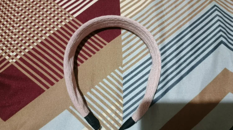 Bando, Aksesoris Rambut yang Punya Banyak Manfaat