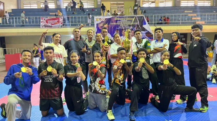 INKAI Dojo POMDAM XV Pattimura Raih Juara Umum I Piala Kemenag Malteng 2026
