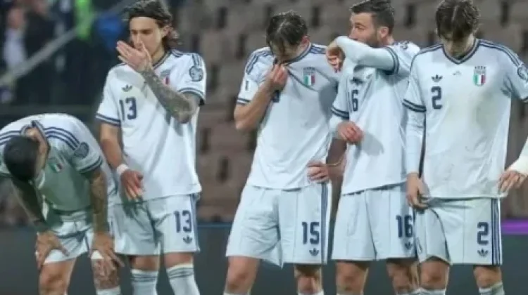 Italia Pimpin Daftar Raksasa Sepakbola yang Absen di Piala Dunia 2026