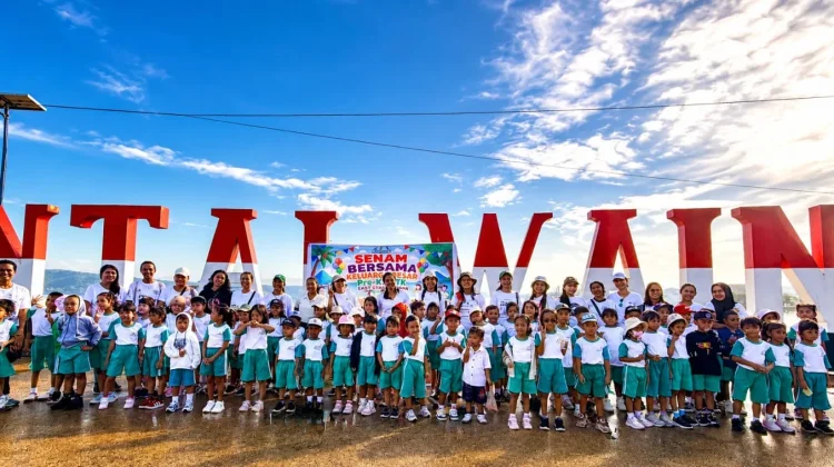 Semangat Kebersamaan Warnai Senam Fast Start di Pantai Wainitu