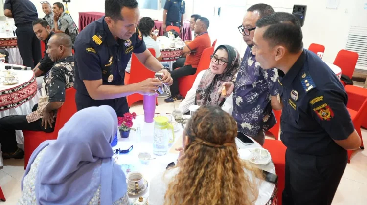 Kanwil DJBC Maluku Dorong Penguatan Budaya Integritas Bersama Pelaku Usaha PJT