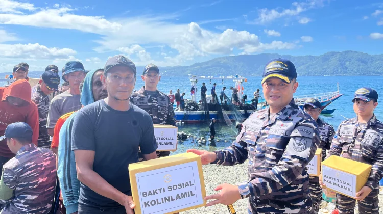 TNI-AL Gelar Komsos & Baksos Sasar Warga di Ambon