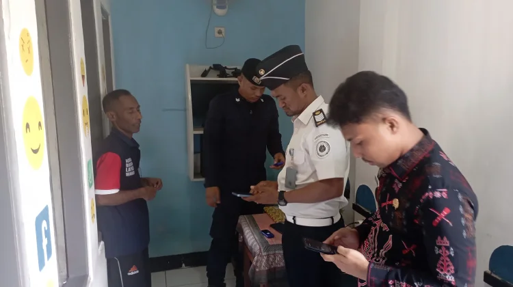 Petugas Lapas Wahai Sisir Ruang Wartelsuspas