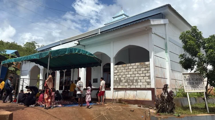 Ponpes Durrun Nafis Bagikan Paket Daging Kurban di Hari Raya Idul Adha 1447 H