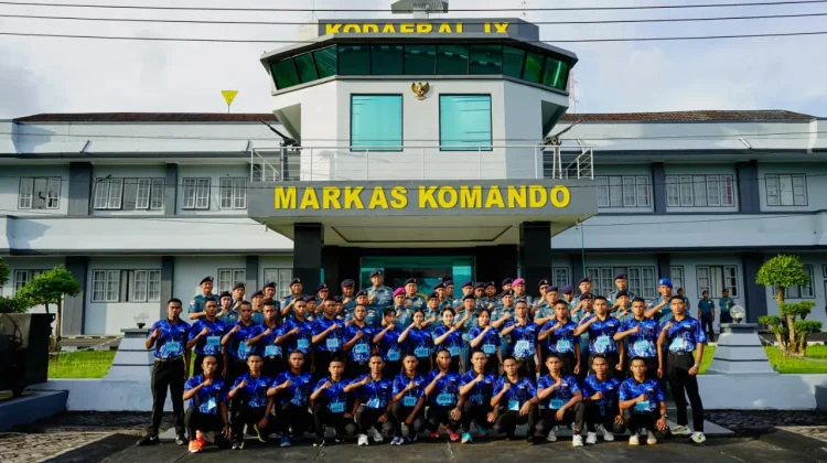 Puluhan Casis Bintara TNI AL Panda Ambon Diberangkatkan ke Seleksi Pusat