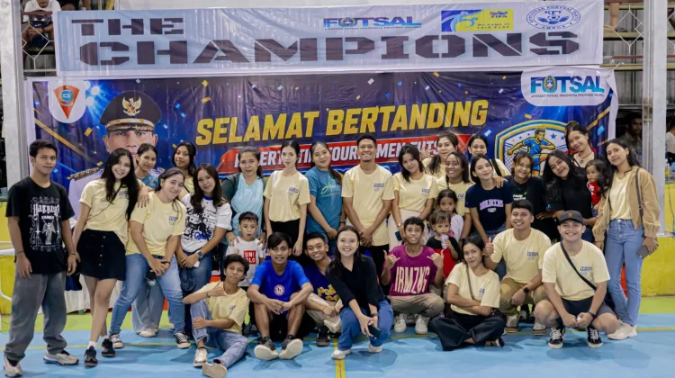 Benteng Putra Raih Juara Turnamen Futsal Walikota Cup Pemuda Urimessing