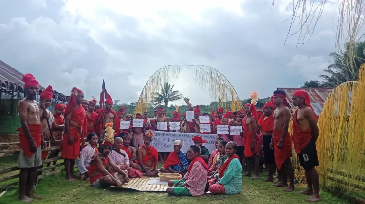 Aksi Masyarakat Adat Maraina Tolak Penetapan Batas Taman Nasional Manusela