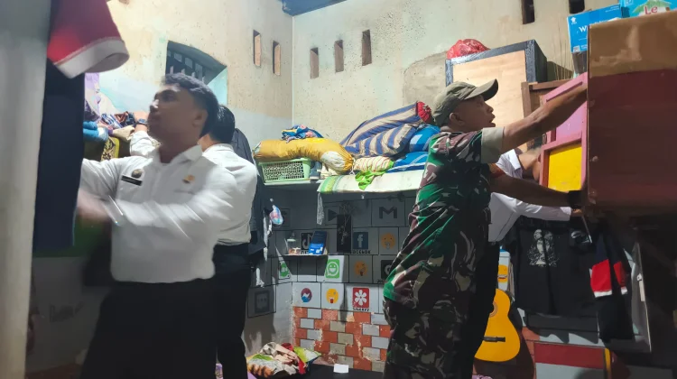 Semangat Hari Lahir Pancasila, Lapas Wahai & Koramil Gelar Razia Gabungan