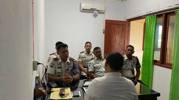 Dorong Komersialisasi Produk Warganya, Lapas Namlea Sambangi Disperindag Buru