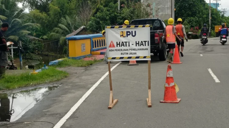 Jaga Kualitas Infrastruktur, PU Lakukan Pemeliharaan Jembatan Lateri
