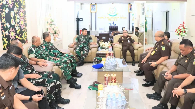 Pangdam Pattimura Temui Kajati Maluku Bahas Blok Masela
