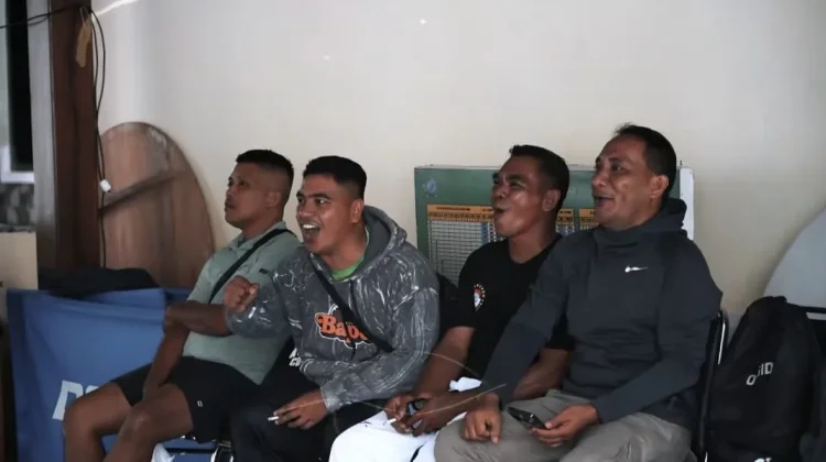 Hari Kedua Nobar, Korem 151/Binaiya Perkuat Kebersamaan dengan Warga