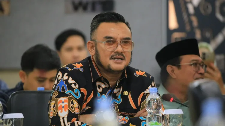 Senator Maluku Tanggapi Aksi Demo Bertajuk "Menuju Indonesia Bangkrut”