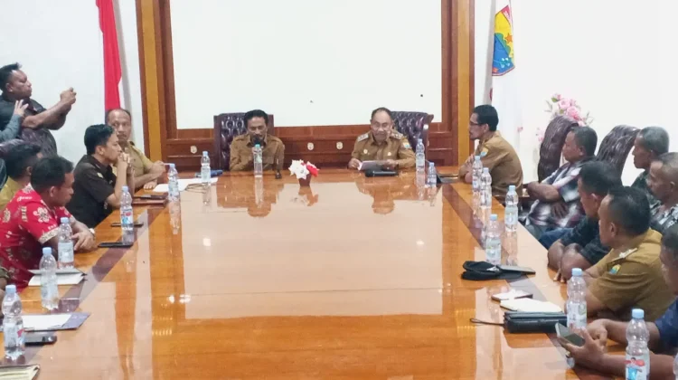 Bupati Asri Arman Dorong Pemetaan Ulang Batas Wilayah Hatusua-Kairatu