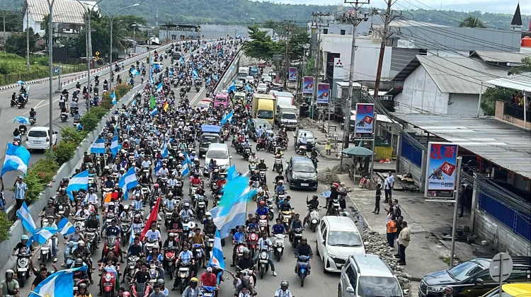 Giliran Pendukung Argentina Padati Jalanan di Kota Ambon