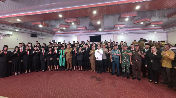 Bodewin Ancam Copot Kepsek yang Terlibat Pungli & Penyimpangan Dana BOS