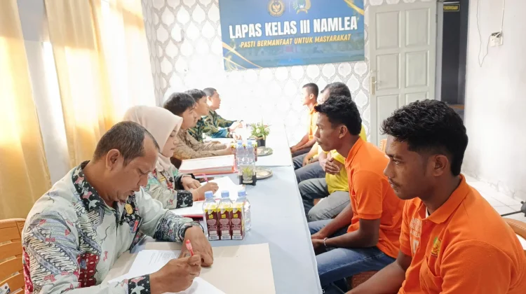 Monitoring Pelaksanaan Putusan, Lapas Namlea Terima Wasmat dari PN Namlea