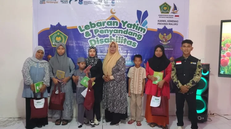 Laznas BMH Maluku Salurkan Paket Pendidikan bagi Penyandang Disabilitas