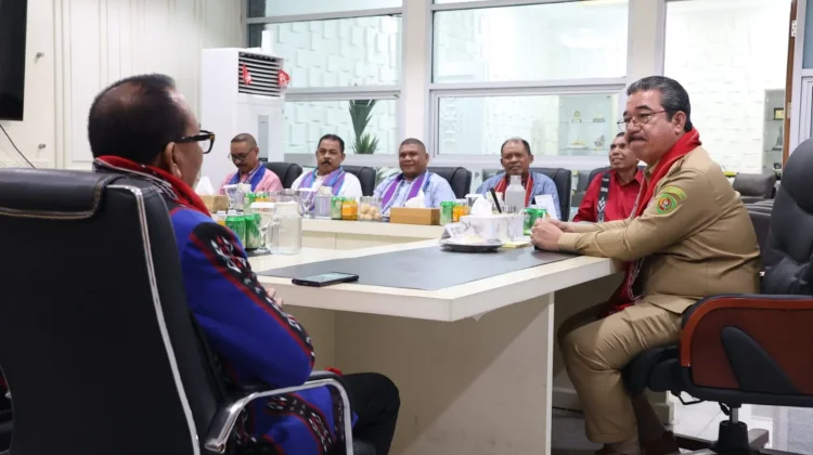 Proyek Blok Masela, Hendrik Janji Utamakan Pekerja Lokal