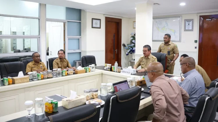 Gubernur Hendrik Perkuat Portal Lawamena sebagai Pusat Data Resmi Pemprov Maluku
