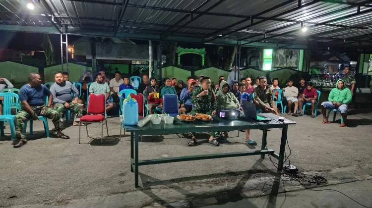 Nobar Prancis vs Maroko, Kodim Namlea Dekatkan Diri dengan Warga