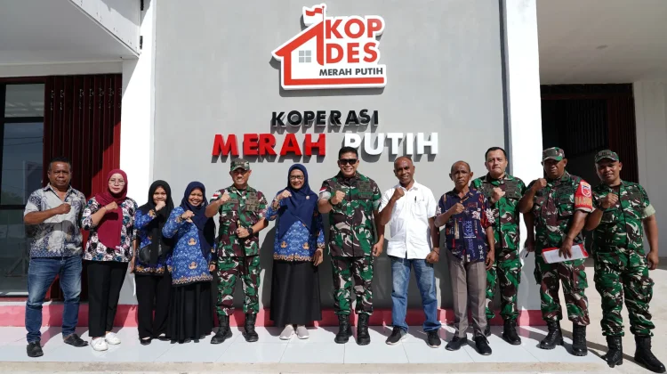 Pangdam XV/Pattimura Tinjau Koperasi Merah Putih, Dorong Ekonomi Desa