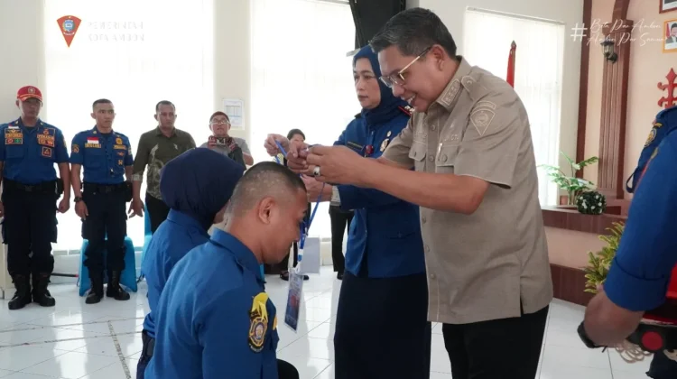 Tingkatkan SDM Damkar, Pemkot Ambon Gelar Diklat Pemadam