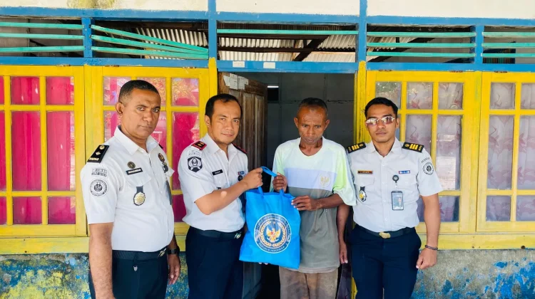 Lapas Geser Salurkan  Sembako untuk Purnawirawan & Warga Sekitar