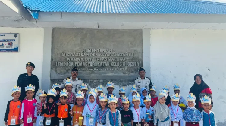 Lapas Geser Sambut Kunjungan  Siswa  SDN 5 Seram Timur di Momen Hari Anak Nasional