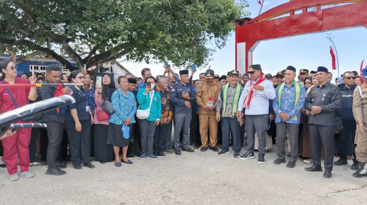 Wagub Ajak Warga Buano Manfaatkan Layanan Kesehatan Gratis dan Aktifkan BPJS