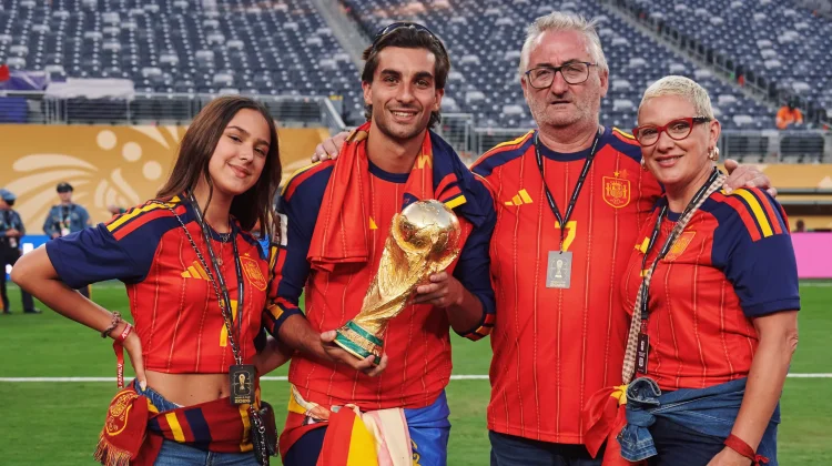 Kisah Ferran Torres: Lewati Depresi & Putus Cinta, Jadi Pahlawan Juara Dunia